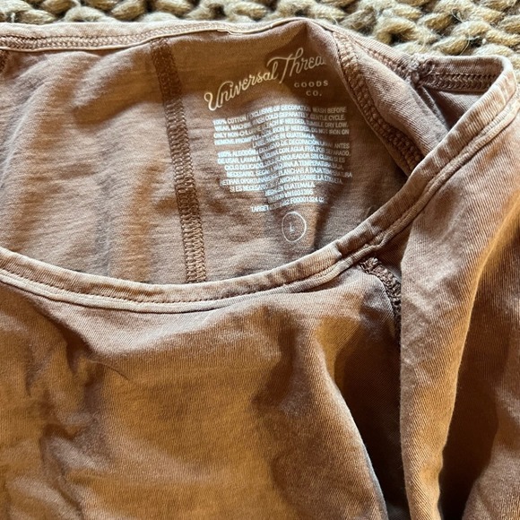Universal Thread Brown Top - Picture 3 of 3